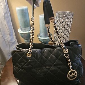 Michael Kors Black Quilted Chain Shoulder Bag